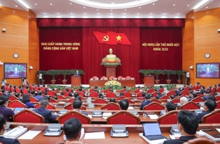 Chỉ thị 45-CT/TW và bản chất của sự ổn định tổ chức trong giai đoạn sáp nhập