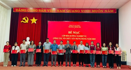 Trường Chính trị tỉnh: bồi dưỡng nghiệp vụ công tác Tổ chức xây dựng Đảng năm 2025 (lớp 1)