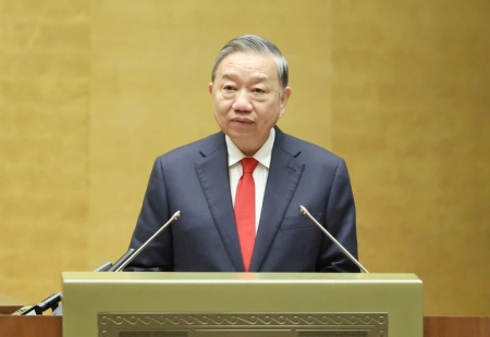 Tổng Bí thư Tô Lâm phát biểu chỉ đạo quan trọng tại Hội nghị toàn quốc nghiên cứu, quán triệt, triển khai thực hiện Nghị quyết số 79 và Nghị quyết số 80